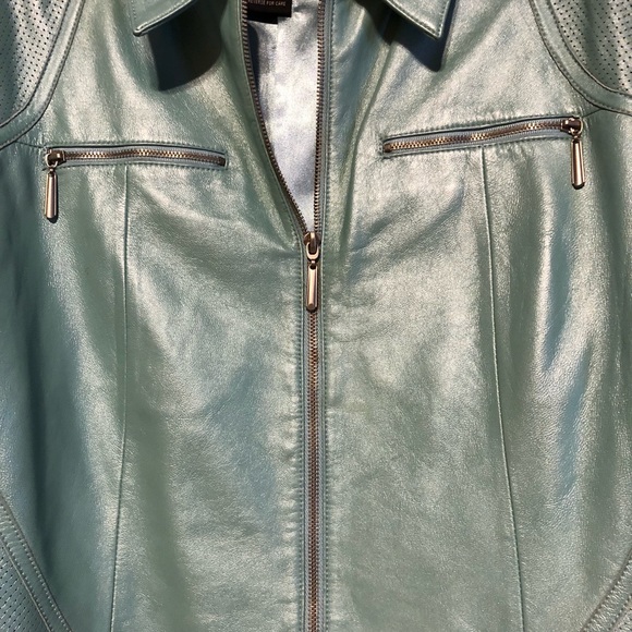 TERRY LEWIS CLASSIC LUXURIES AQUA LEATHER JACKET - Picture 5 of 7